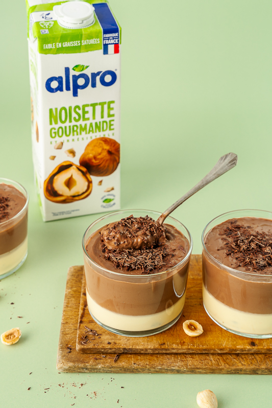 Création de recettes et photographie culinaire Crème dessert chocolat noisette passion